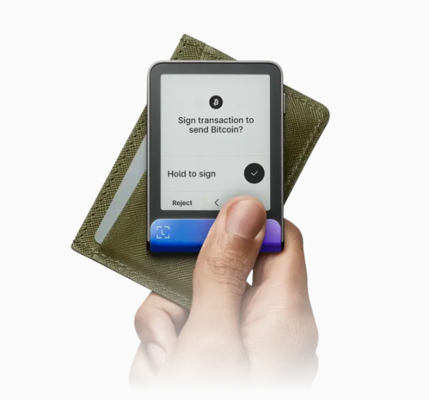 Ledger Flex™ (with recovery key)