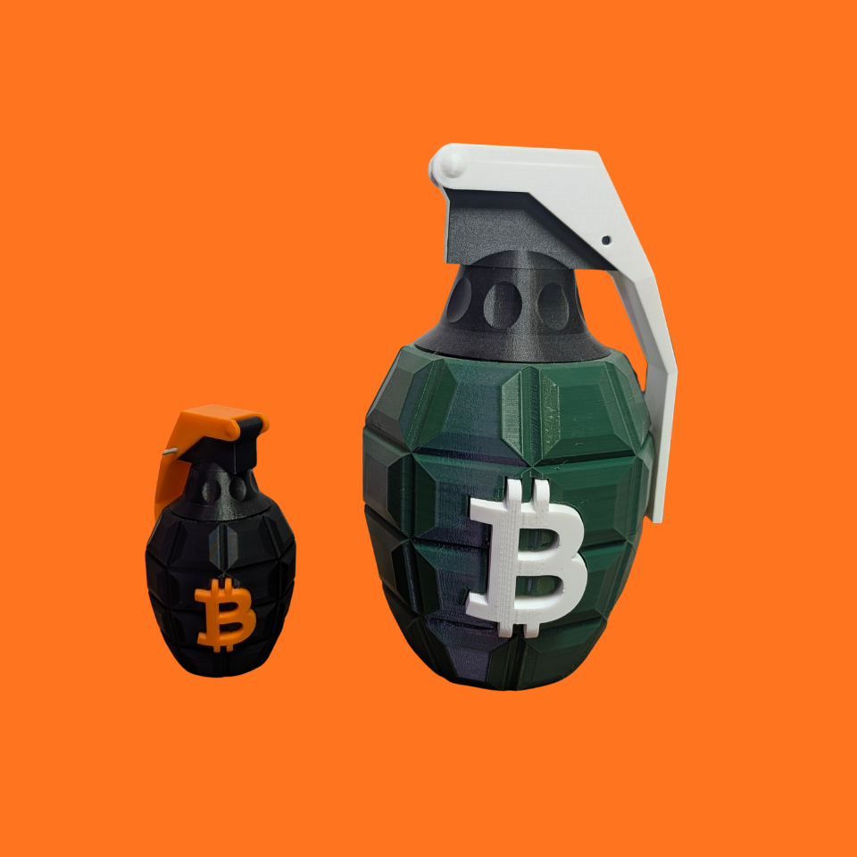"Bitcoin Revolution" Grenade