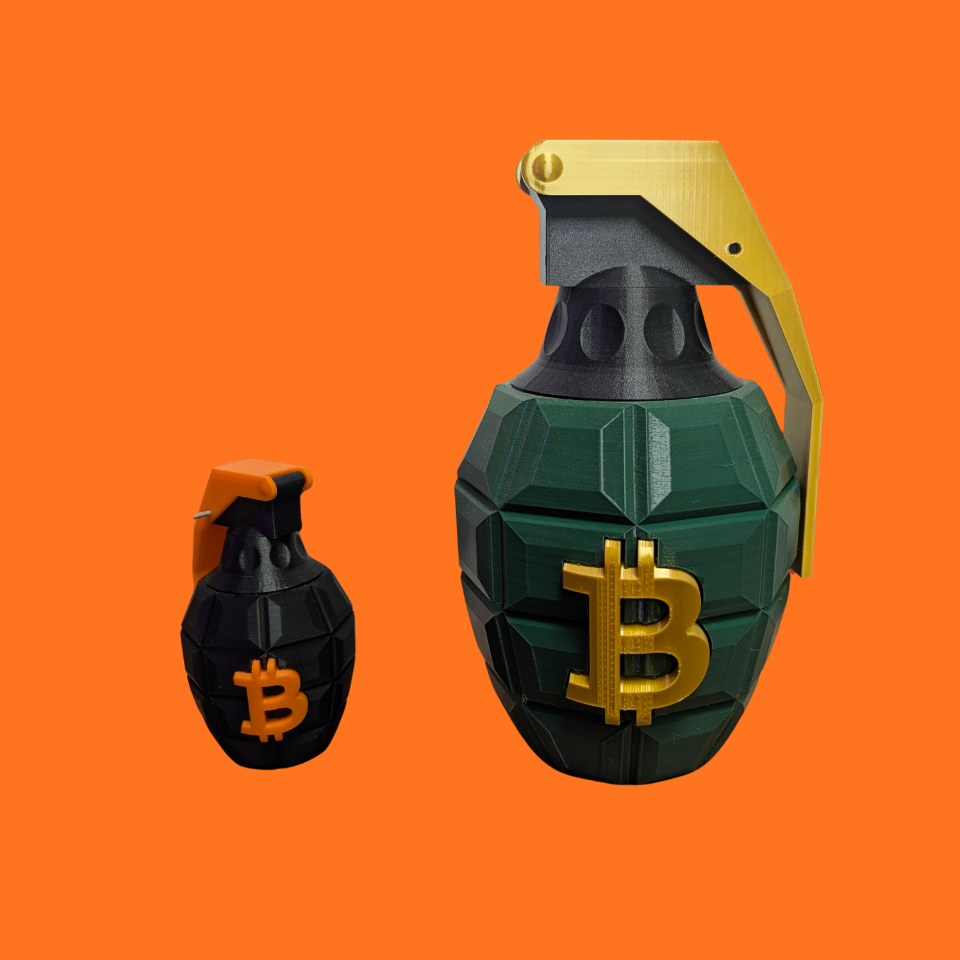 "Bitcoin Revolution" Grenade