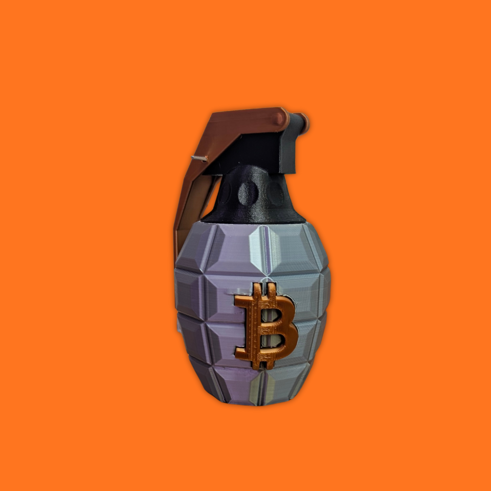 "Bitcoin Revolution" Grenade